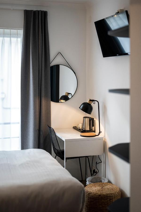 Hotel Beverly Hills Saint-Gilles