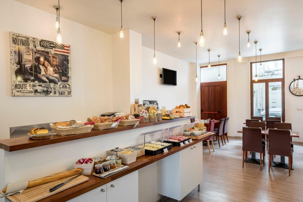 Beverly Hills Hotel Saint-Gilles